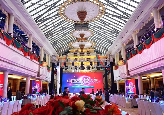 瀘州老窖首批雞尾酒配方閃亮登場，開創(chuàng)傳統(tǒng)白酒全新品飲方式